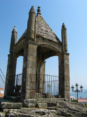Cruceiro de la Sant�sima Trinidad (siglo XV) (Baiona). 