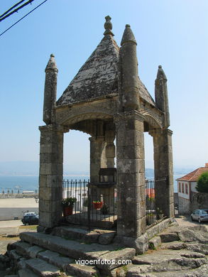 Cruceiro de la Sant�sima Trinidad (siglo XV) (Baiona). 