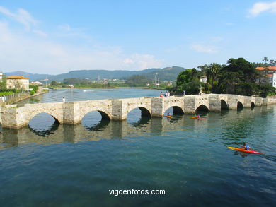 Puente del r�o Mi�or (Baiona). 