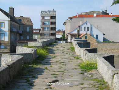 Puente del r�o Mi�or (Baiona). 
