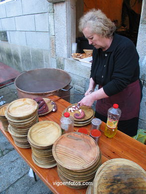 Puestos del Real Mercado de la Fiesta de la Arribada - Baiona.