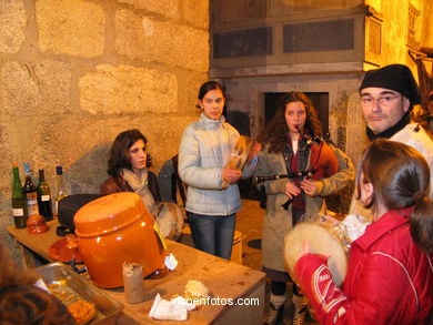 Puestos del Real Mercado de la Fiesta de la Arribada - Baiona.