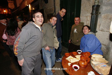 Puestos del Real Mercado de la Fiesta de la Arribada - Baiona.
