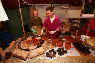 Puestos del Real Mercado de la Fiesta de la Arribada - Baiona.