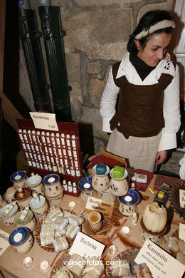 Puestos del Real Mercado de la Fiesta de la Arribada - Baiona.