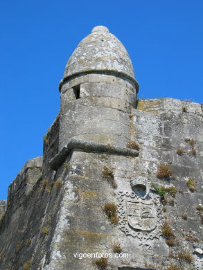 Recinto amurallado - Fortaleza de Monterreal - Baiona. 