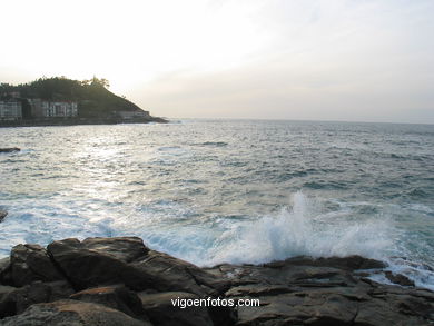 Rompeolas (Baiona). 