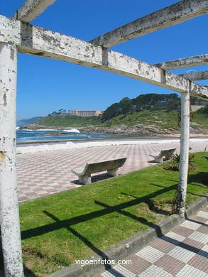 Paseo de Pinz�n - Baiona. 