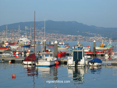 Puerto deportivo de Baiona. 