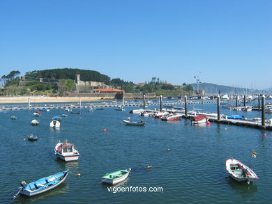 Puerto deportivo de Baiona. 