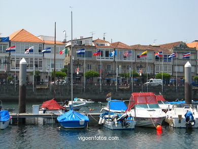 Puerto deportivo de Baiona. 