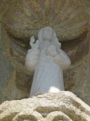Iglesia de Coiro - Cangas. 