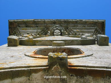 Iglesia de Coiro - Cangas. 