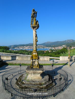 Cruceiro de H�o - Cangas. 