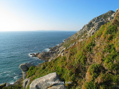Donón - Vistas Cabo Home - Cangas.