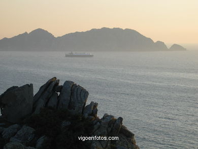 Donón - Vistas Cabo Home - Cangas.
