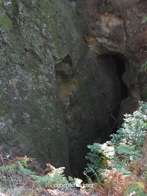 Senda costera de las furnas. 