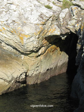 Senda costera de las furnas - Cangas. 