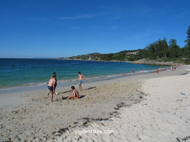 Playa de Areacova - Cangas. 