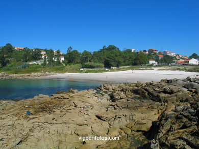Playa de Areamilla - Cangas. 