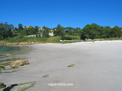 Playa de Areamilla - Cangas. 