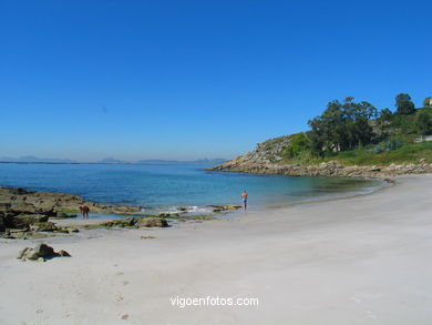 Playa de Areamilla - Cangas. 
