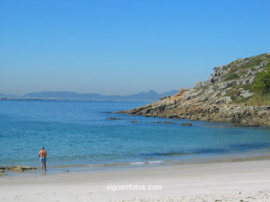 Playa de Areamilla - Cangas. 