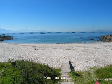Playa de Areamilla - Cangas. 