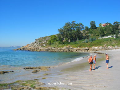 Playa de Areamilla - Cangas. 