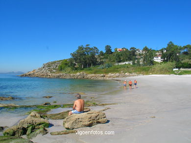 Playa de Areamilla - Cangas. 