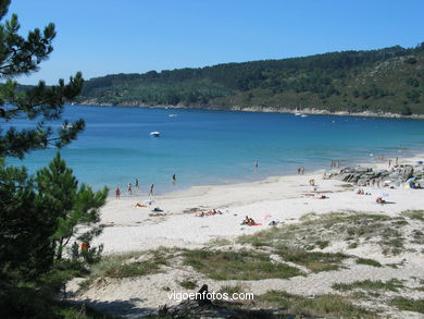 Playa de Barra y Vi�� - Cangas. 