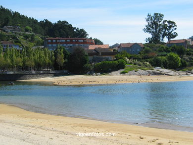 Playa de San Cibr�n - Cangas. 