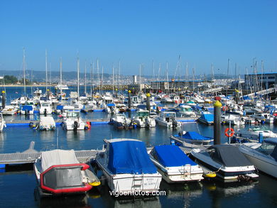 Puerto Deportivo - Cangas. 