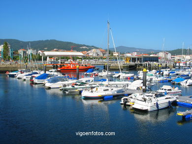 Puerto Deportivo - Cangas. 