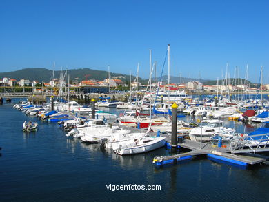 Puerto Deportivo - Cangas. 