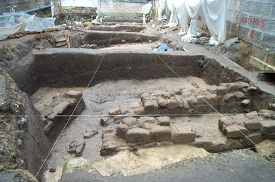 EXCAVACIONES EN LA CALLE MARQUÉS DE VALLADARES