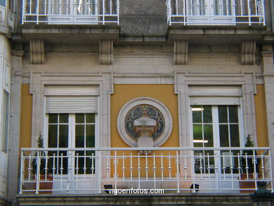 Viviendas para Manuel Millán - Manuel Gómez Román (1921) (CALLE LEPANTO).
