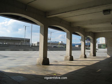 Berb�s (V�zquez Consuegra)
(Project Open Vigo to the sea)
. 