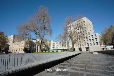 Project Open Vigo to the sea (Guillermo Vázquez Consuegra) (Premio "Architecti" europeo al mejor diseño urbano de 1995).
