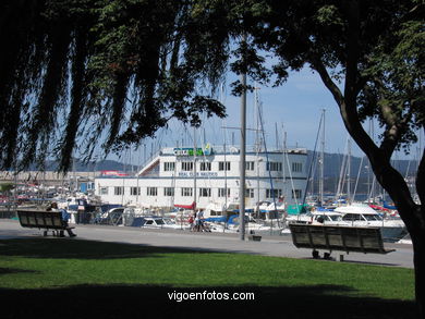 Zona porto (Vázquez Consuegra). Projeto abrir Vigo ao mar.