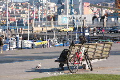 Zona puerto (V�zquez Consuegra). Proyecto abrir Vigo al mar. 