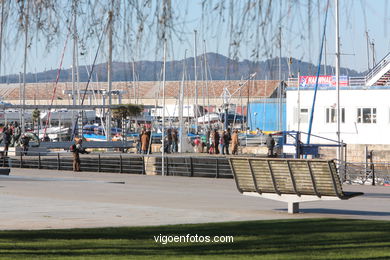 Zona puerto (V�zquez Consuegra)
(Proyecto abrir Vigo al mar)
. 
