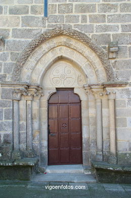 Iglesia románica de Castrelos
- (Ver mapa).