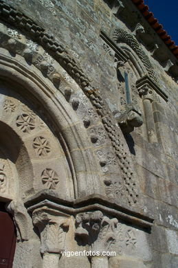 Iglesia rom�nica de Castrelos
-  (Map location). 