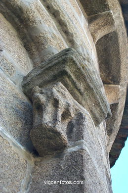 Iglesia rom�nica de Coruxo
-  Mapa. 