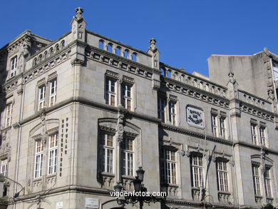 Escuela de Artes y Oficios - Miguel Pacewicz (1897) (AVDA GARCIA BARBON)
- (Ver mapa).