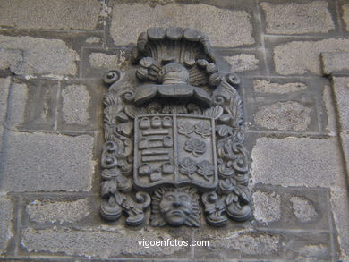 Casa de Arias Taboada (siglo XVII) (CALLE ABELEIRA MENENDEZ)
- Mapa.