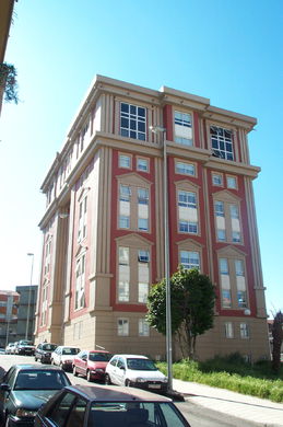 Edificios Modernos por Traves�a. 