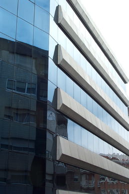 Edificio en calle Brasil  (CALLE BRASIL). 