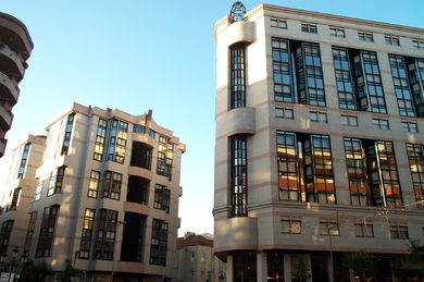 Edificio en Camelias (AVDA CAMELIAS).